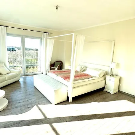 Altes Land 4*
